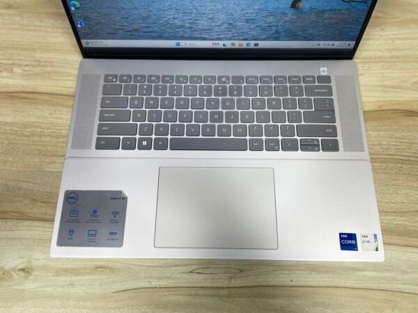 Dell inspiron 16 i7 12 gen - Image 6