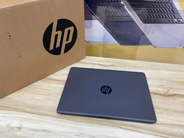 Open box Hp 240R G9