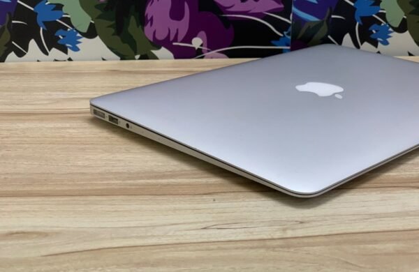 Apple MacBook Air 13-Inch – Light, Powerful & Perfectly Portable Lowest Price Ever - Image 3
