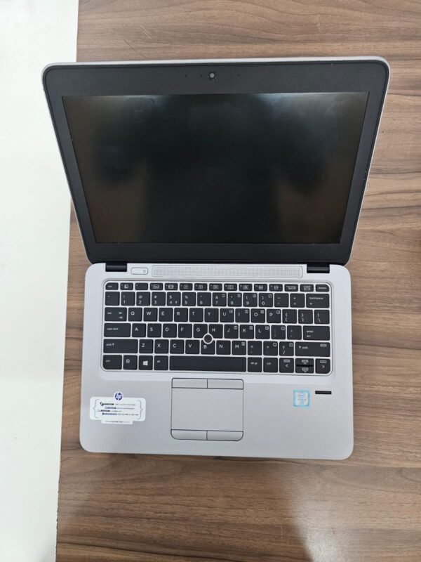 💼 HP EliteBook 820 G3 – Ultra-Portable Business Laptop with Robust Performance - Image 4