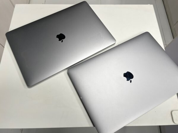 MacBook Pro 15-inch Touch Bar (2018) – Powerful Performance with Innovative Touch Controls - Image 5