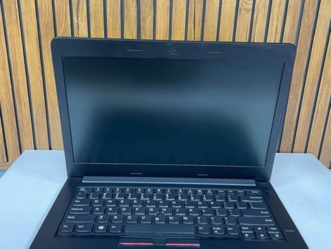 Lenovo ThinkPad E470 business laptop with 14-inch display