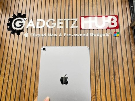 Apple iPad Air M2 Cellular tablet with advanced performance and portable design