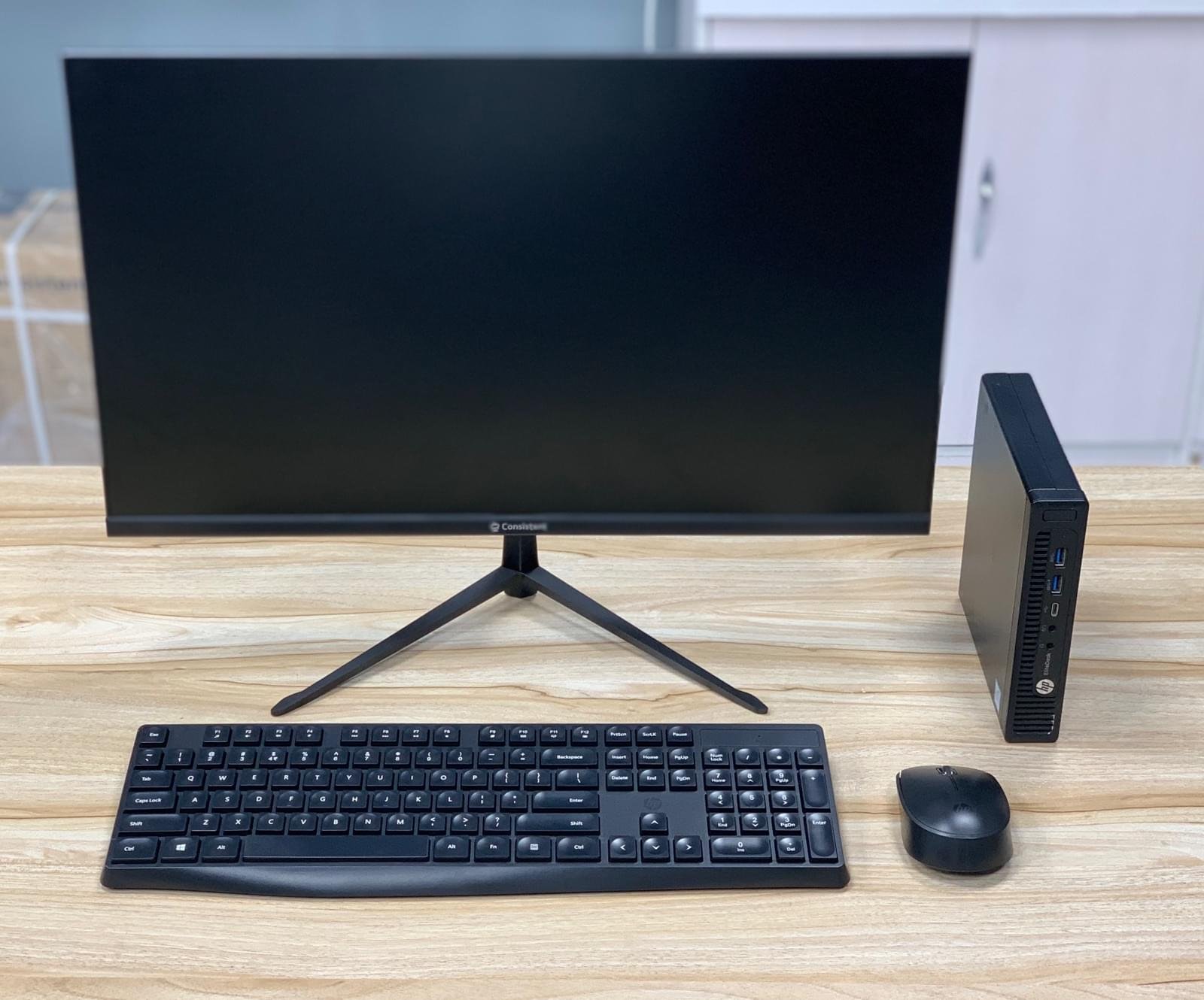 🖥️ Dell Tiny CPU with 24” Display – Compact Power, Big Performance